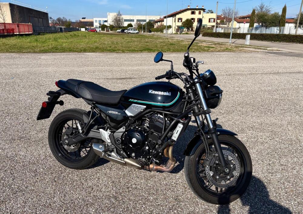 Kawasaki Z 650 RS (2022 - 24) (3)