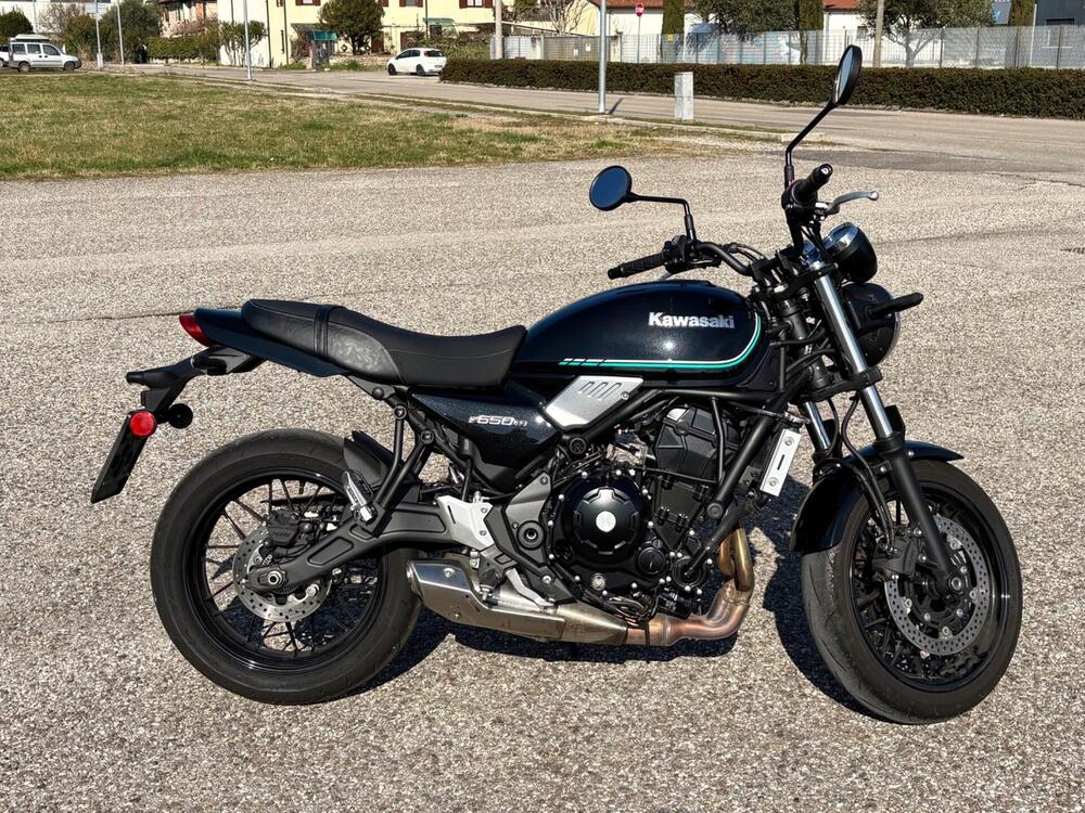 Kawasaki Z 650 RS (2022 - 24) (4)