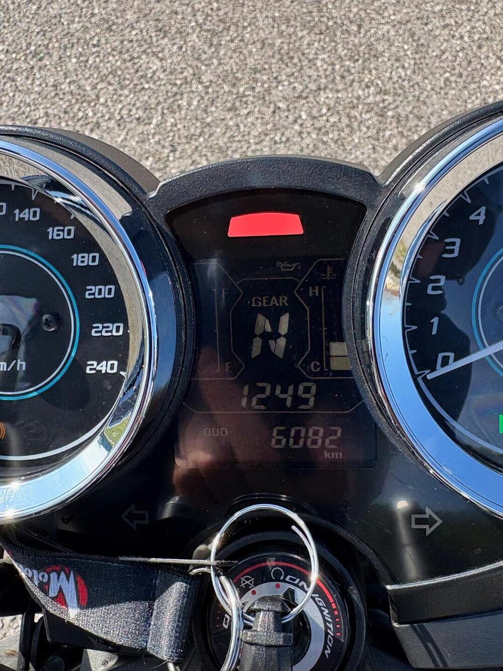 Kawasaki Z 650 RS (2022 - 24) (10)