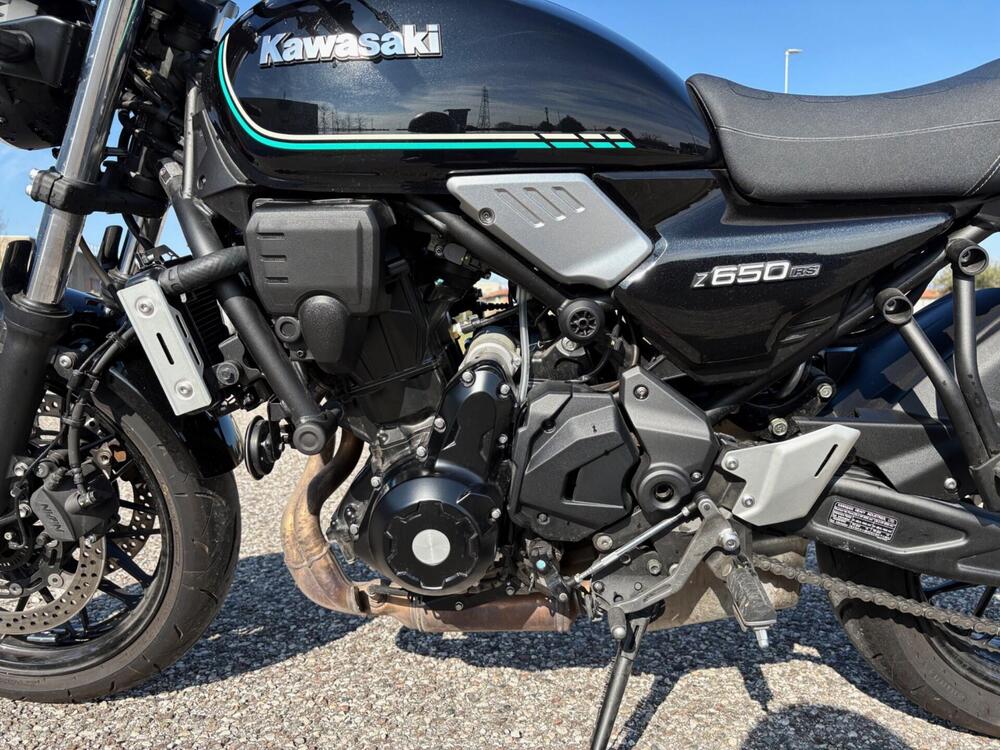 Kawasaki Z 650 RS (2022 - 24) (16)