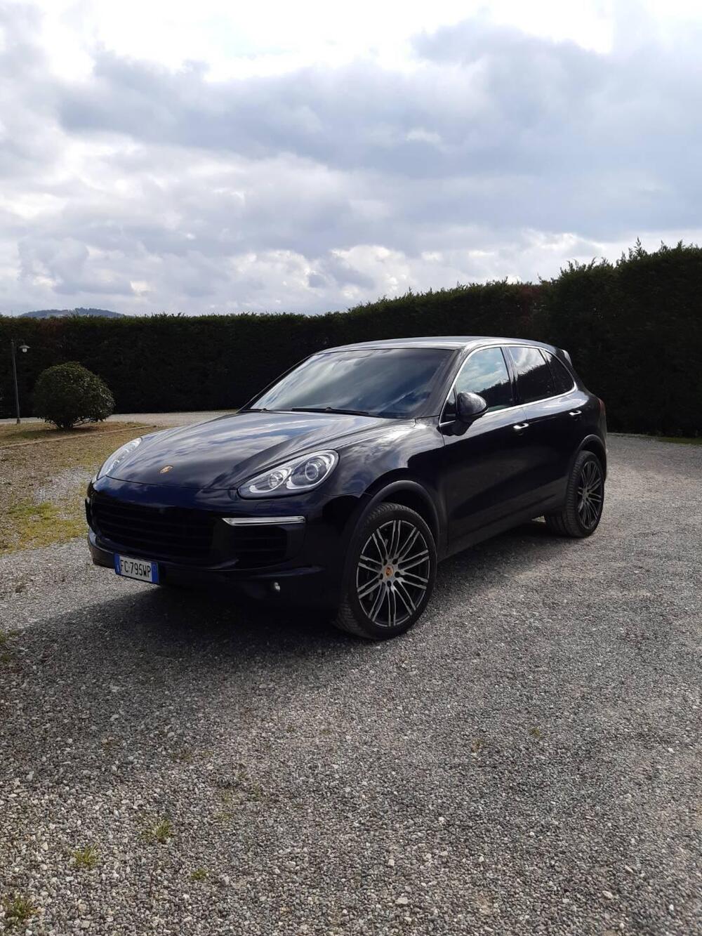 Porsche Cayenne usata a Firenze (2)