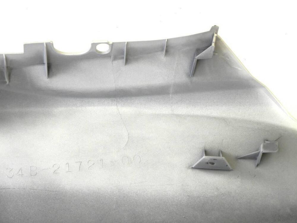 Carena fianchetto later. dx Yamaha YP Majesty 250/ (5)