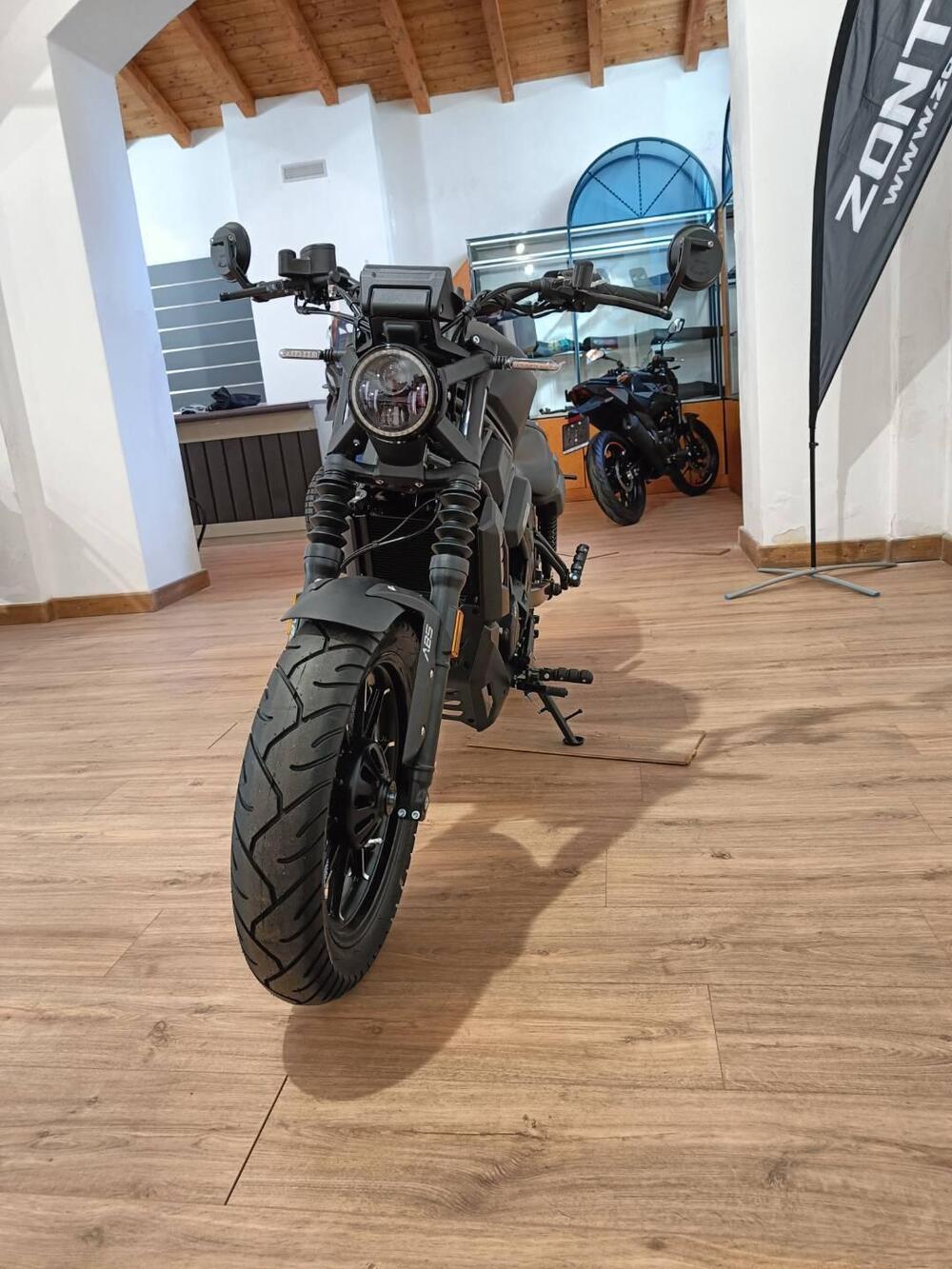 Zontes ZT125-C2 (2025 - 26) (2)