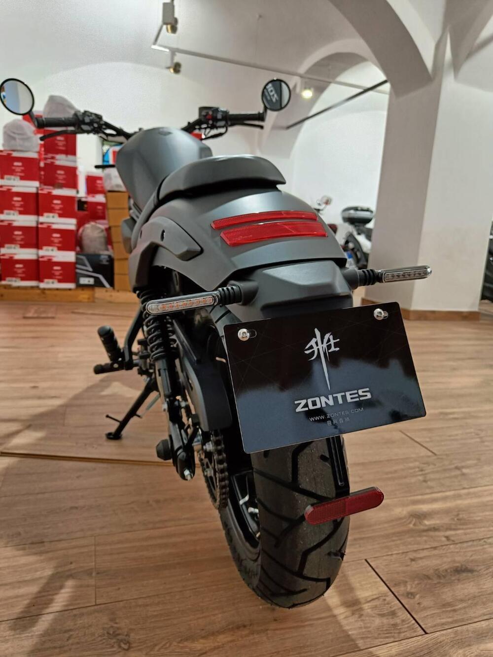 Zontes ZT125-C2 (2025 - 26) (3)