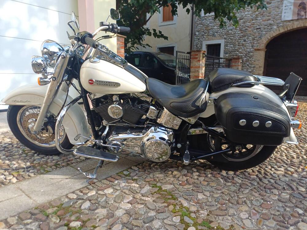 Harley-Davidson 1690 Deluxe ABS (2011 - 16) - FLSTN (4)