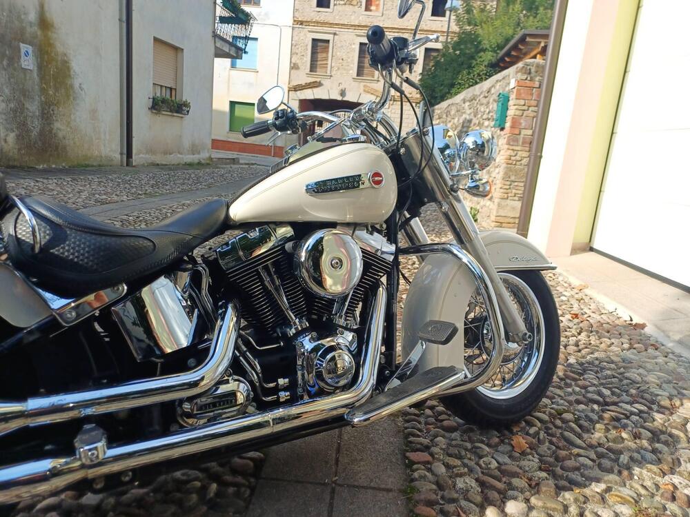 Harley-Davidson 1690 Deluxe ABS (2011 - 16) - FLSTN (5)