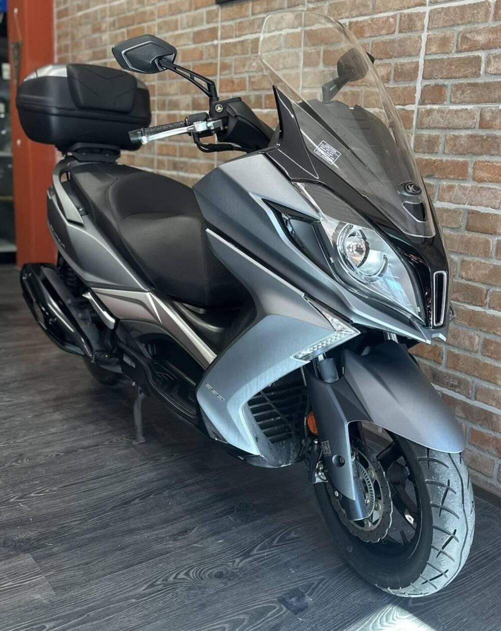 Kymco Downtown 350i TCS (2021 - 25) (14)