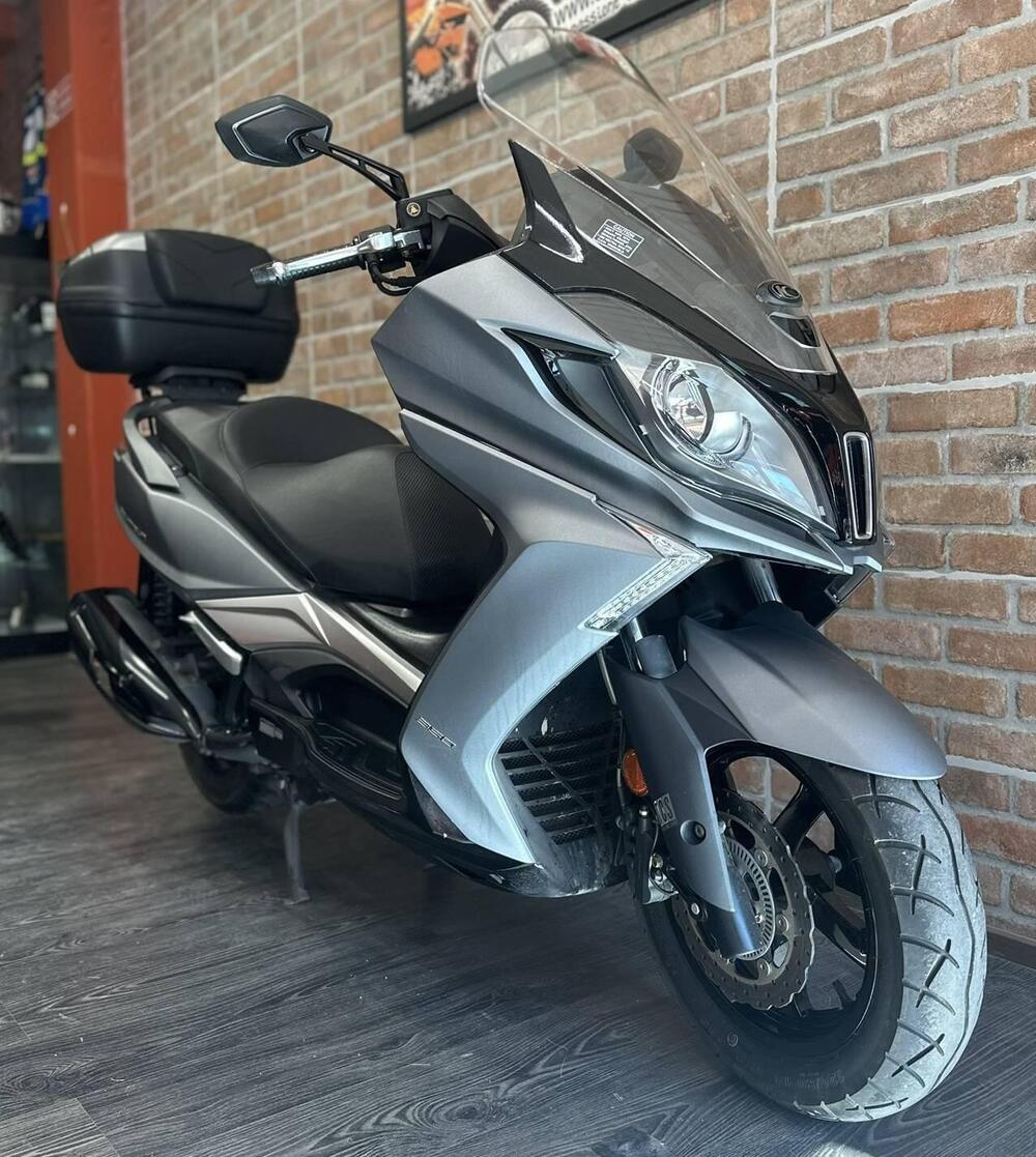 Kymco Downtown 350i TCS (2021 - 25) (15)