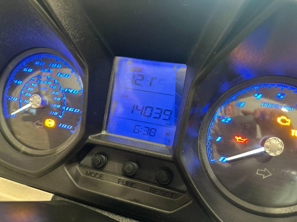 Kymco Downtown 350i TCS (2021 - 25) (20)