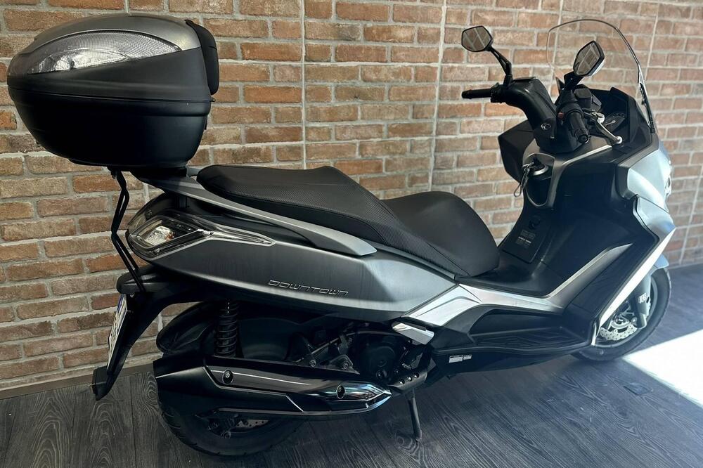Kymco Downtown 350i TCS (2021 - 25) (9)