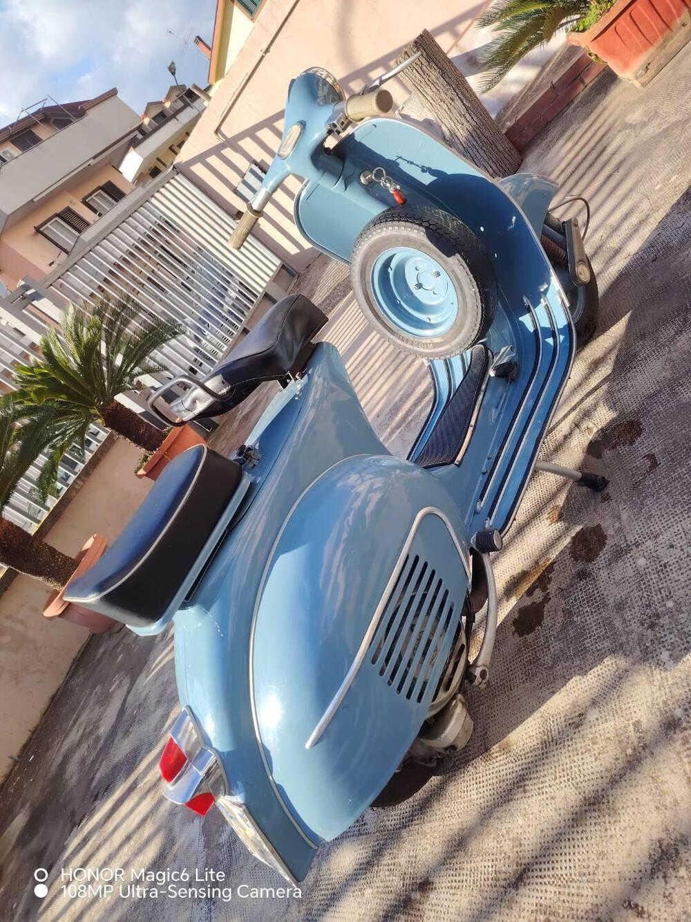 Piaggio Vespa VBB2  (8)