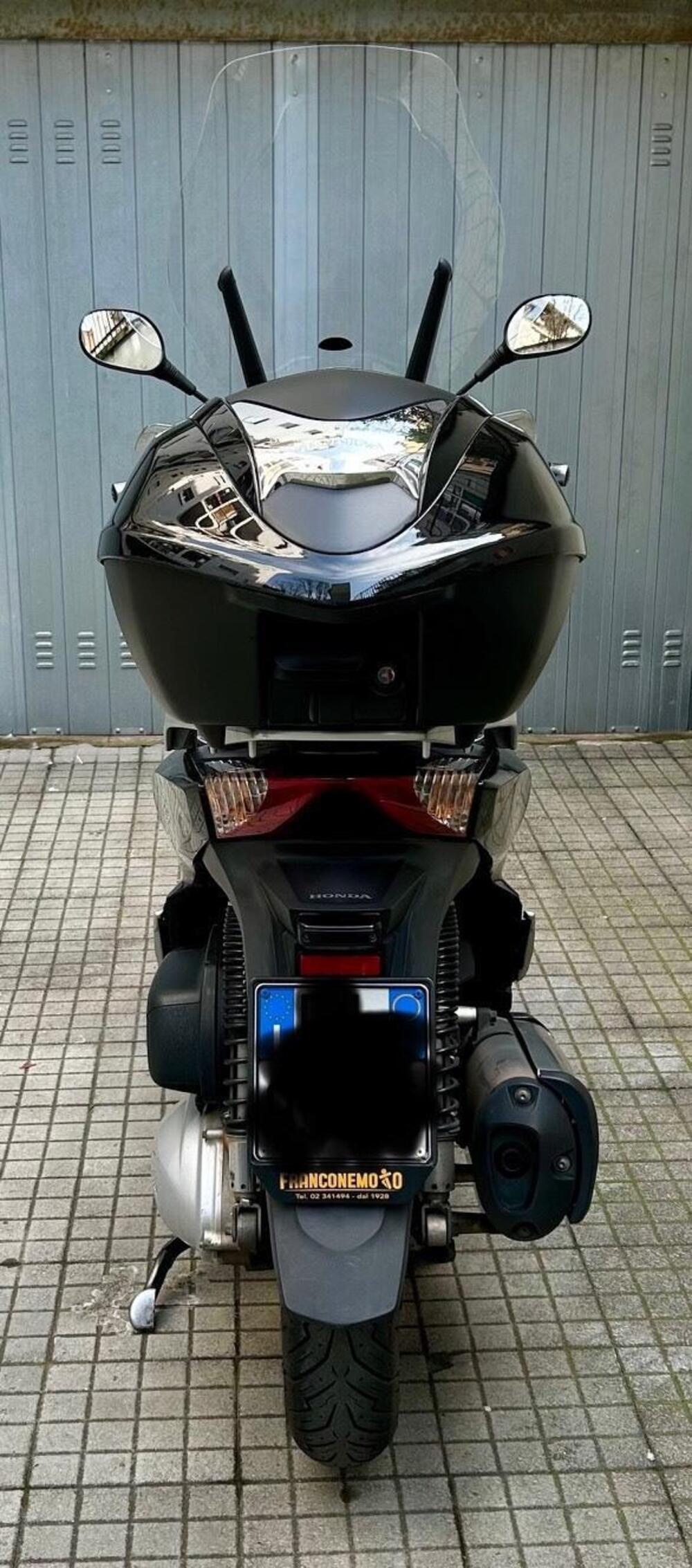 Honda SH 300 i ABS (2016 - 20) (4)