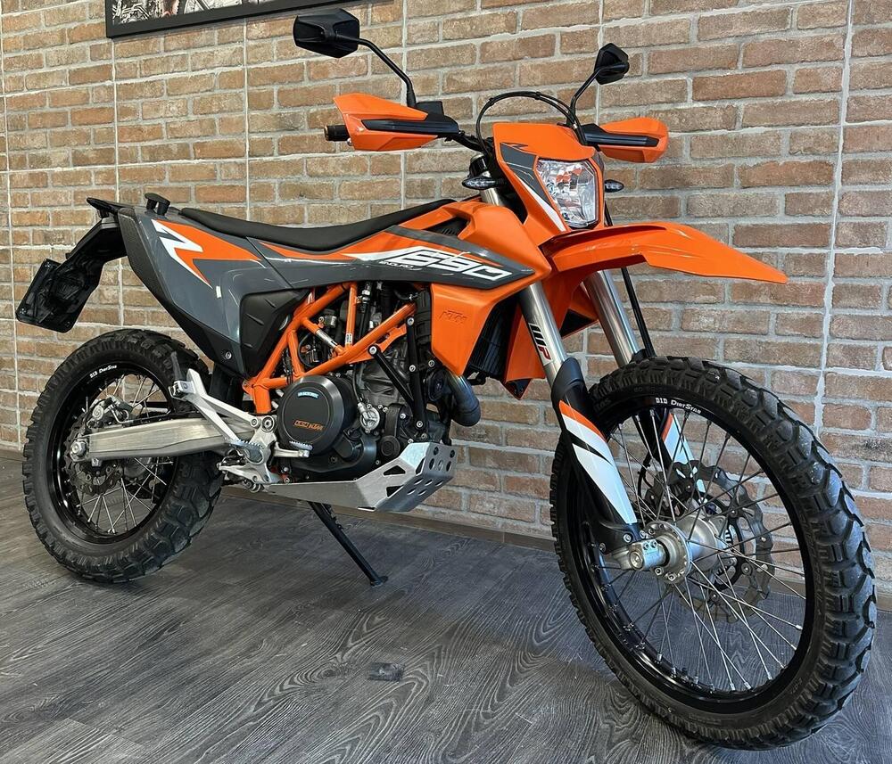 KTM 690 Enduro R (2021)