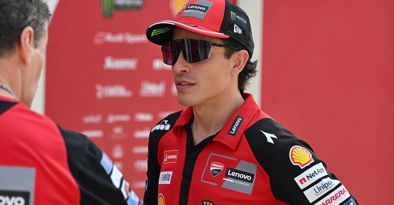 MotoGP 2026. Test di Buriram. Marc Marquez, terzo tempo e tre cadute: &ldquo;Colpa della stanchezza, non ero lucido. Bezzecchi e gli altri stanno andando molto forte&rdquo;
