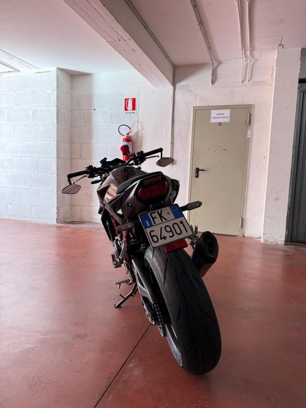 Honda CB 750 Hornet (2023 - 24) (6)