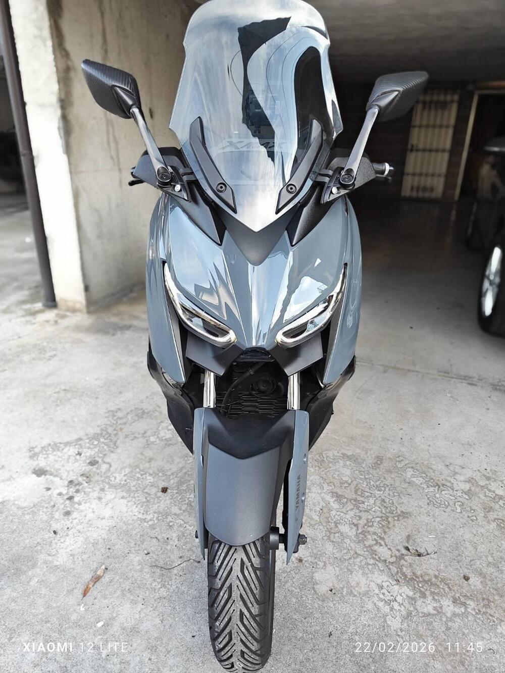 Yamaha X-Max 300 Tech Max (2021 - 24) (2)