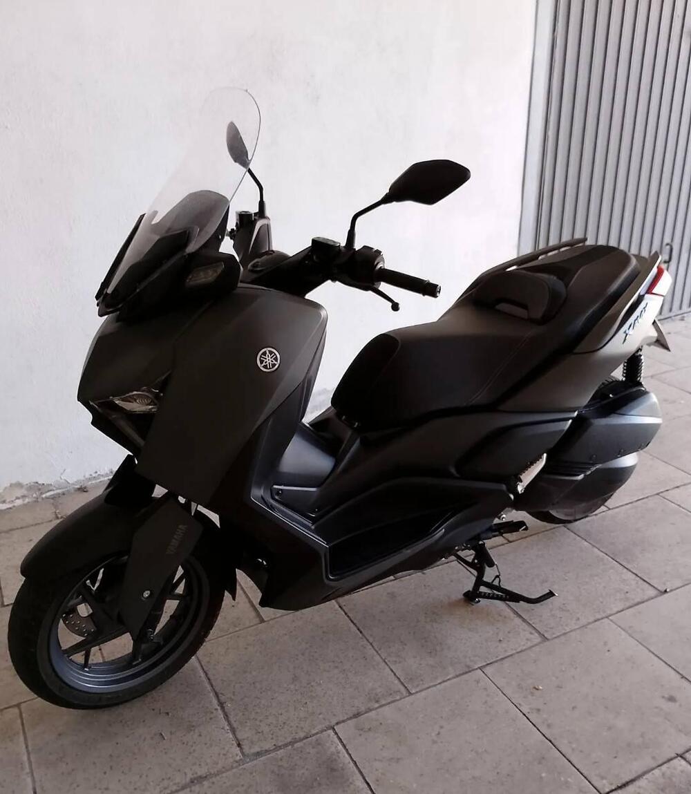 Yamaha X-Max 300 (2025 - 26) (2)