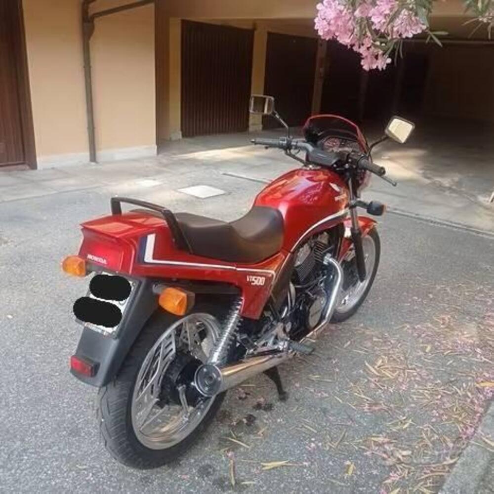 Honda vt 500E (3)