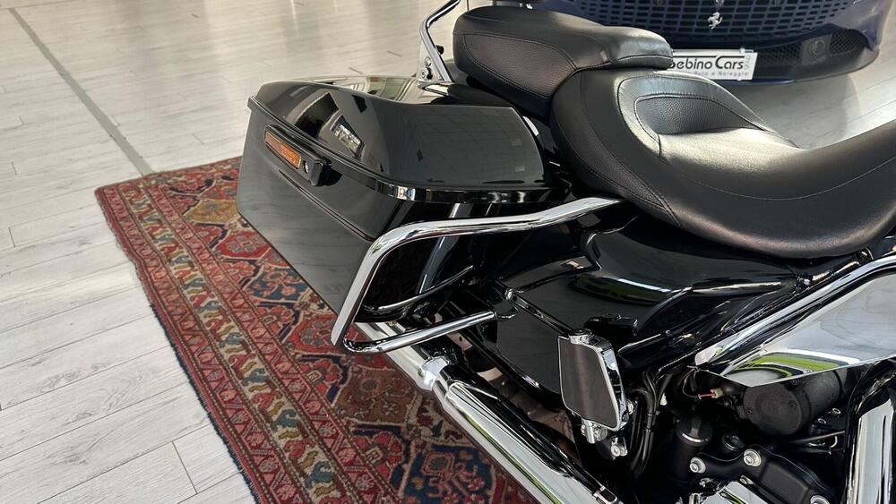 Harley-Davidson 107 Street Glide (2017 - 19) - FLHX (15)