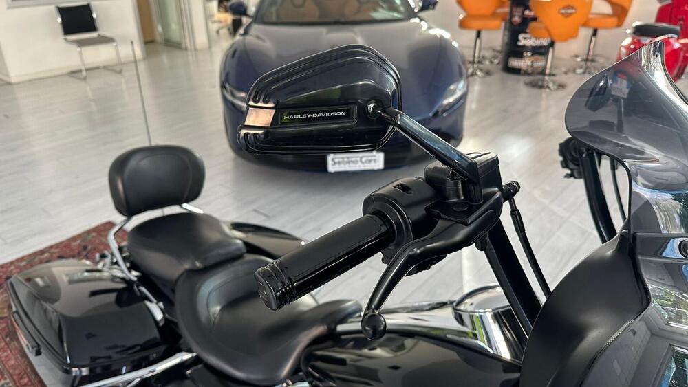 Harley-Davidson 107 Street Glide (2017 - 19) - FLHX (14)