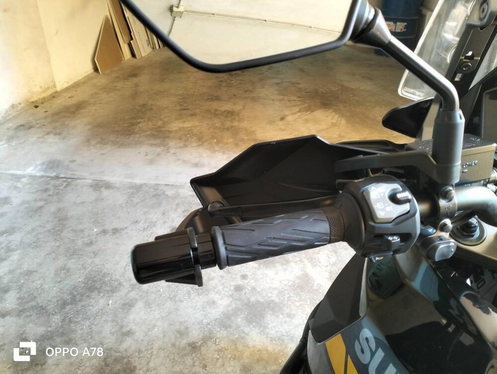 Suzuki V-Strom 1050XT Pro (2020 - 23) (17)