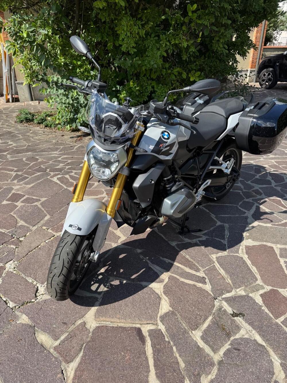 Bmw R 1250 R (2021 - 25) (2)