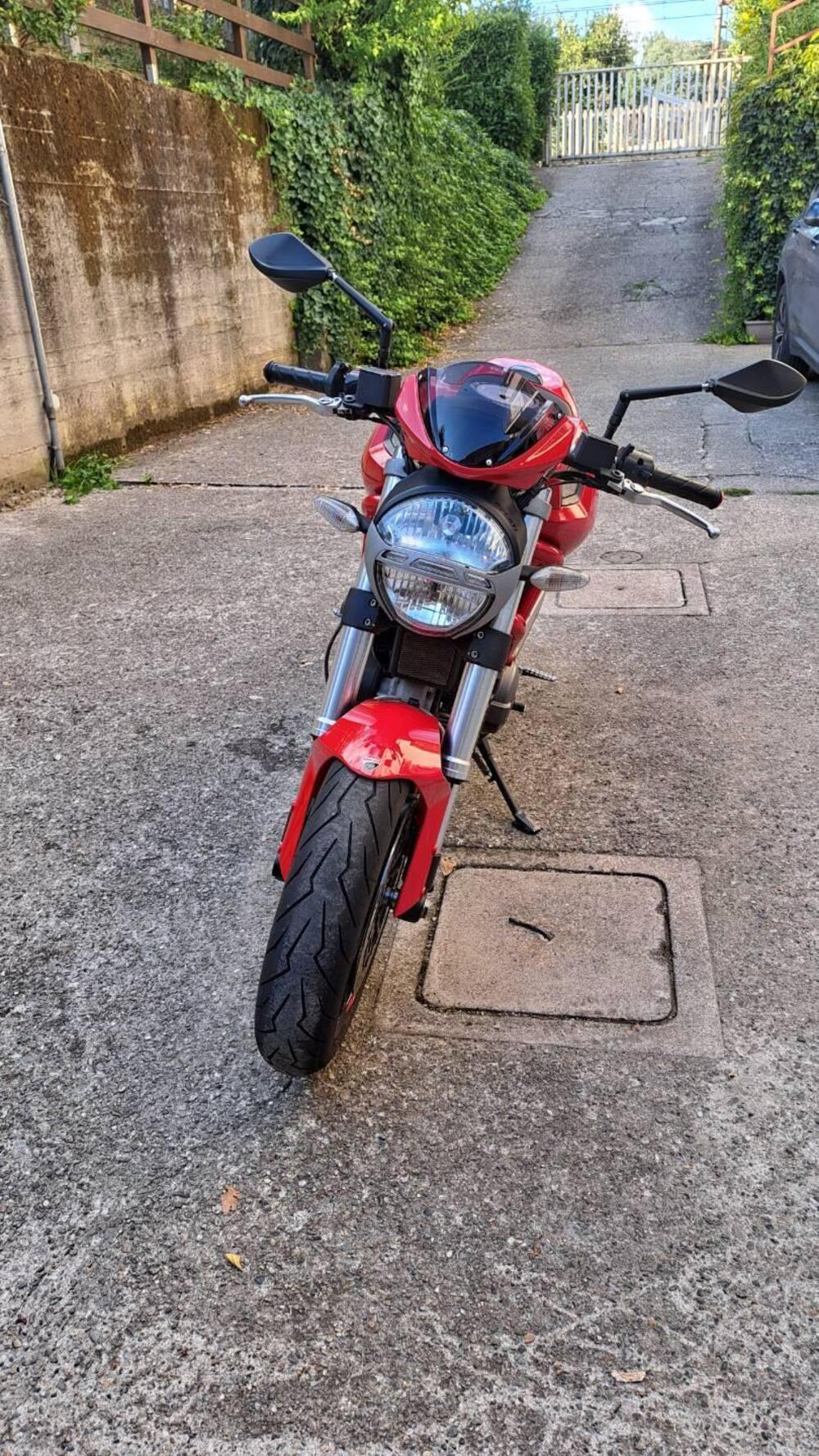 Ducati Monster 696 Plus (2007 - 14) (5)