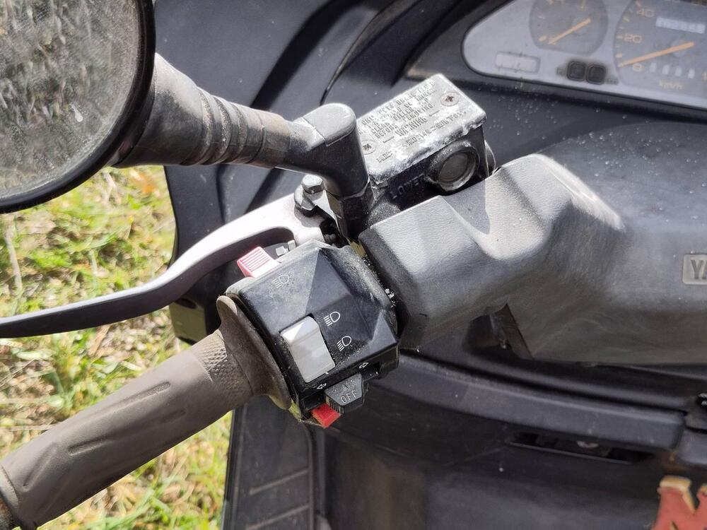 Yamaha Majesty 250 DX (1998 - 02) (18)