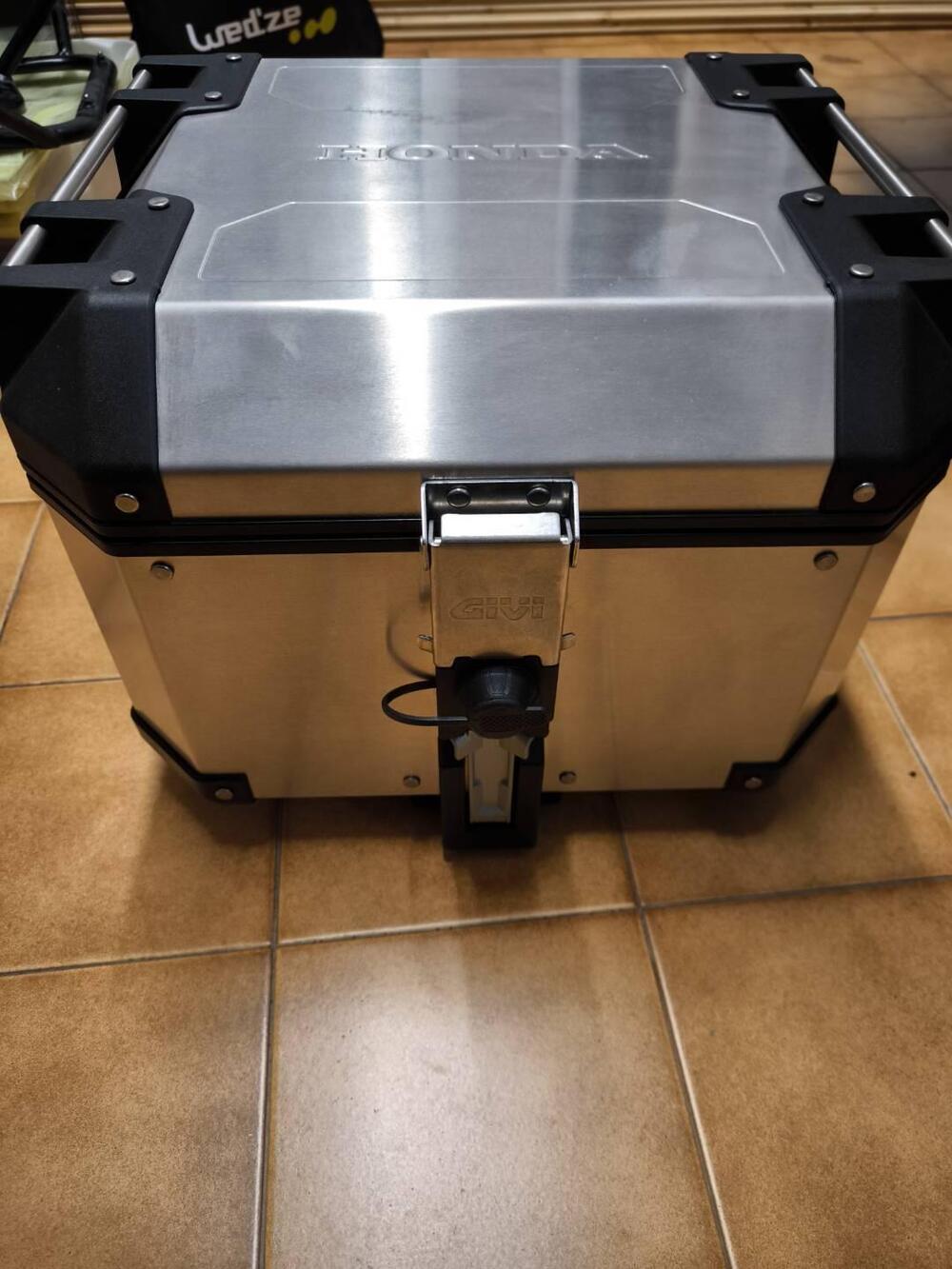 Honda Africa Twin CRF 1000L ABS (2016 - 17) (9)