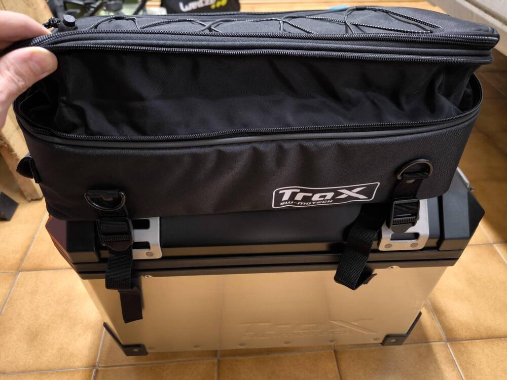 Honda Africa Twin CRF 1000L ABS (2016 - 17) (17)