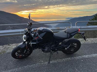 Ducati Monster 937 + (2021 - 25) usata