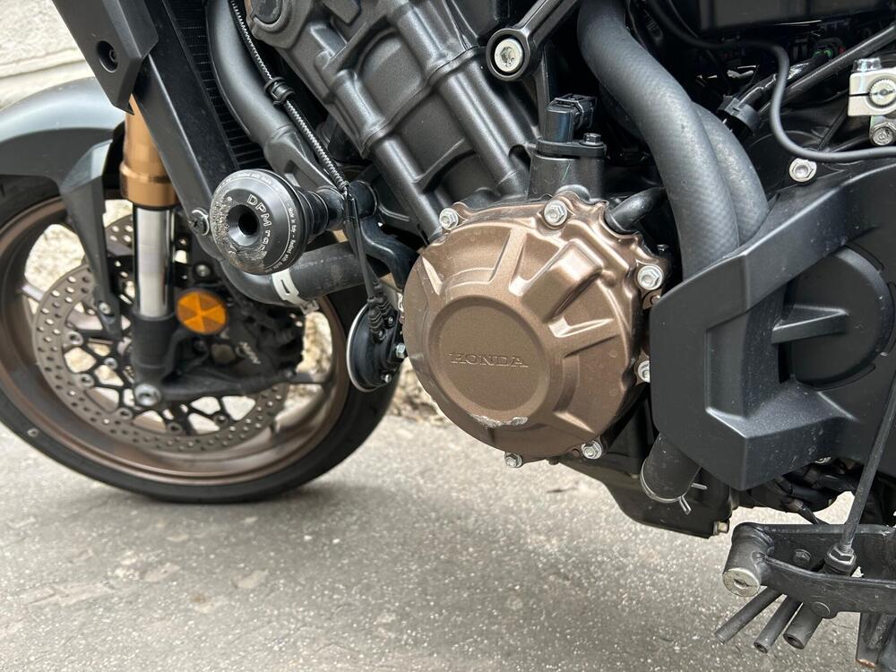 Honda CB 650 R E-Clutch (2024 - 26) (6)