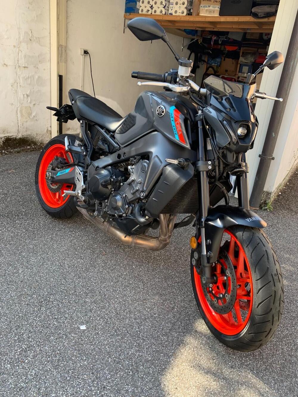 Yamaha MT-09 (2021 - 23) (3)