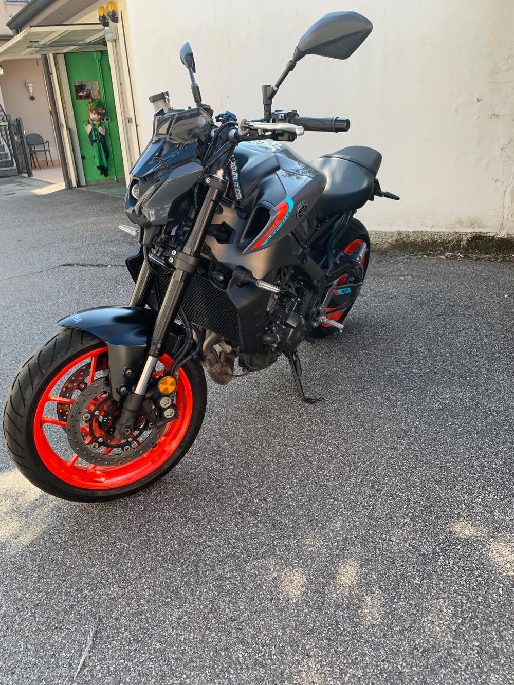 Yamaha MT-09 (2021 - 23) (4)