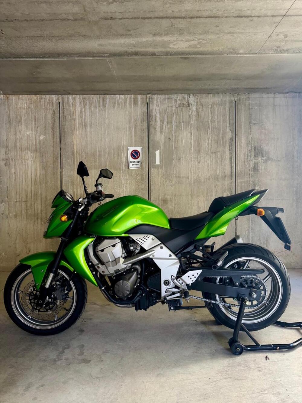 Kawasaki Z 750 (2007 - 14) (3)