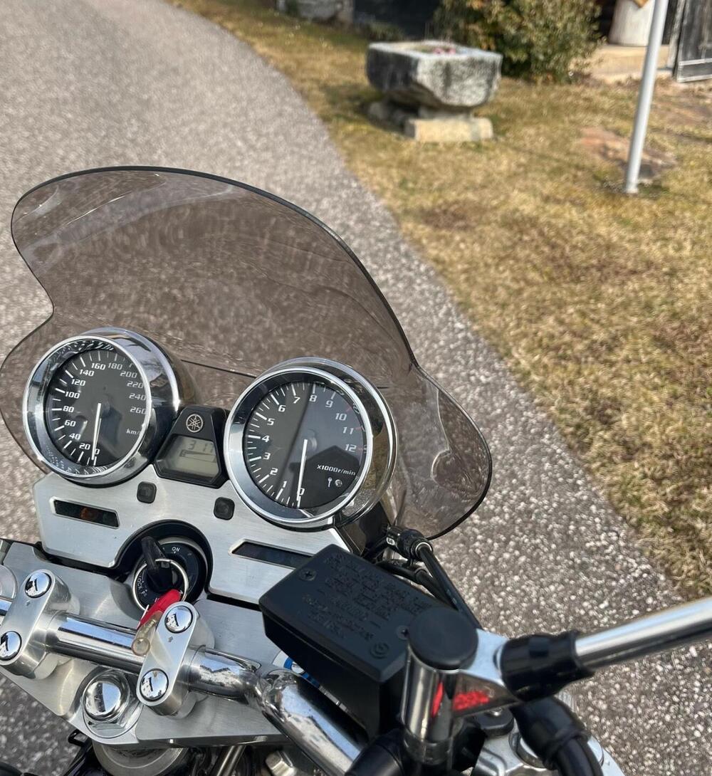 Yamaha XJR 1300 (2006 - 14) (3)