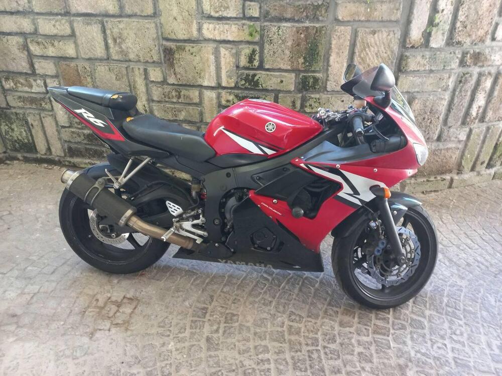 Yamaha YZF R6 (2003 - 04) (2)