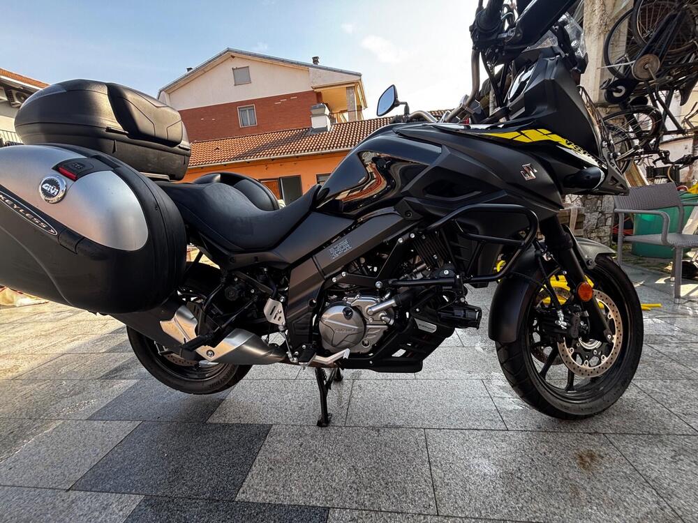Suzuki V-Strom 650XT Explorer (2022 - 25) (2)