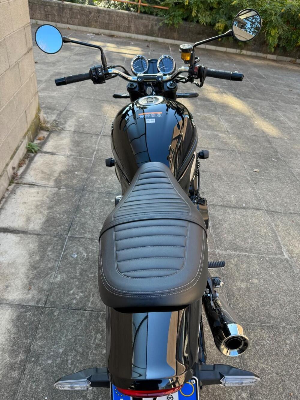 Kawasaki Z 900 RS (2022 - 25) (2)