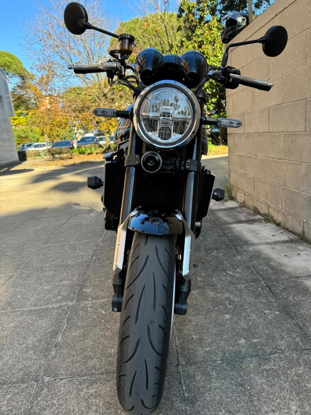 Kawasaki Z 900 RS (2022 - 25) (6)