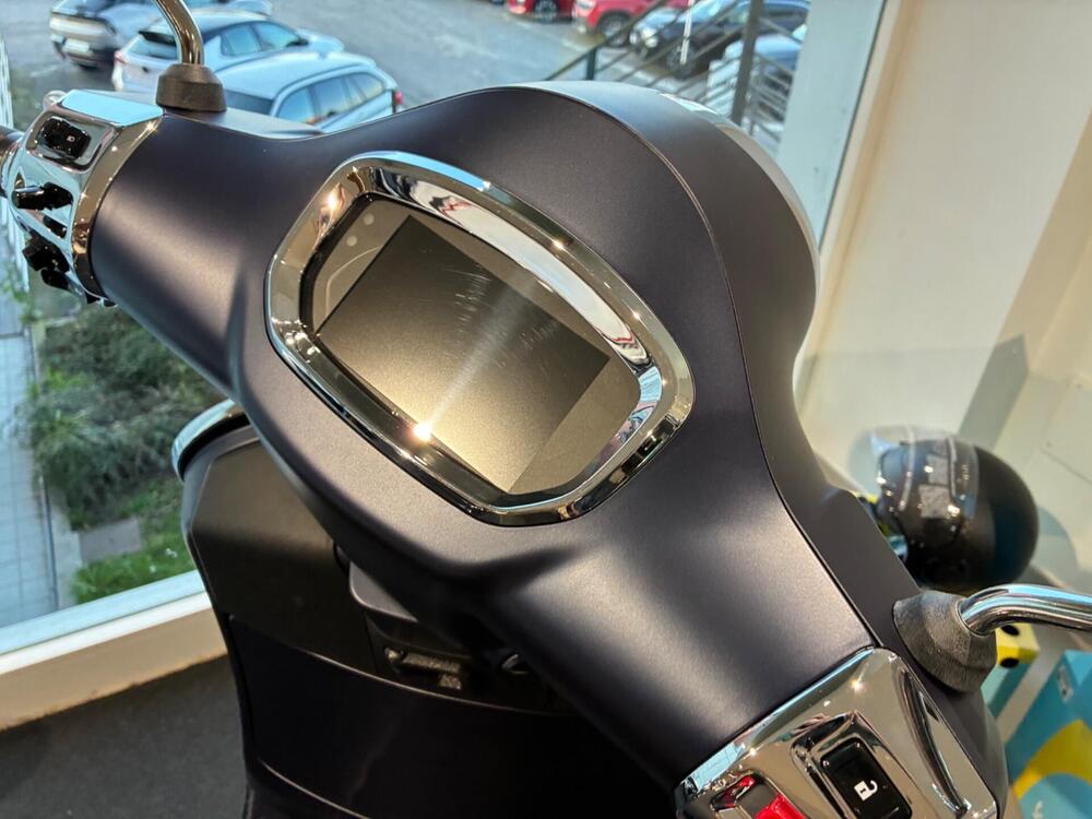 Vespa GTS 310 Super (2025 - 26) (3)