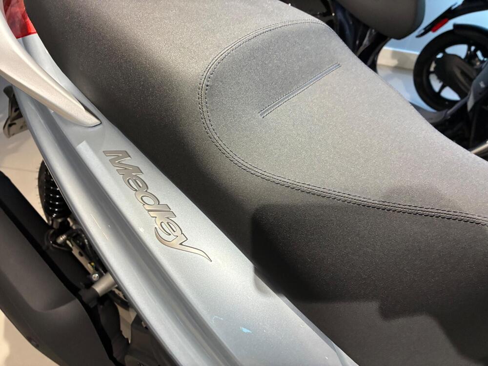 Piaggio Medley 125 (2025 - 26) (4)