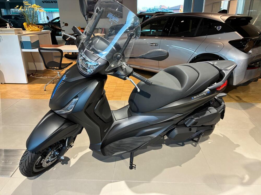Piaggio Beverly 400 S (2025 - 26)