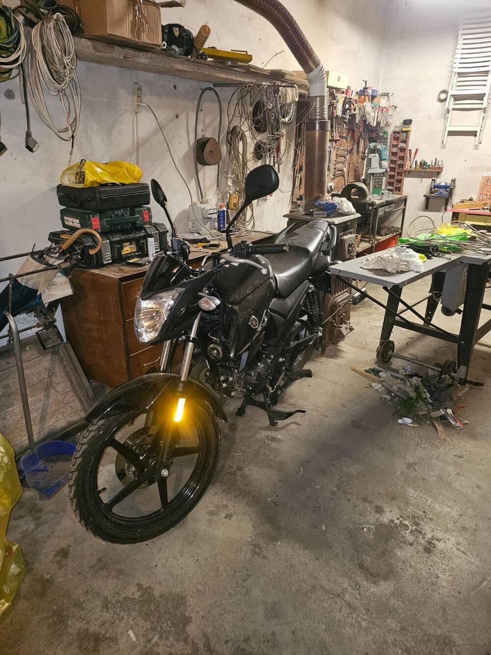 Yamaha YS 125 (2017 - 20) (3)