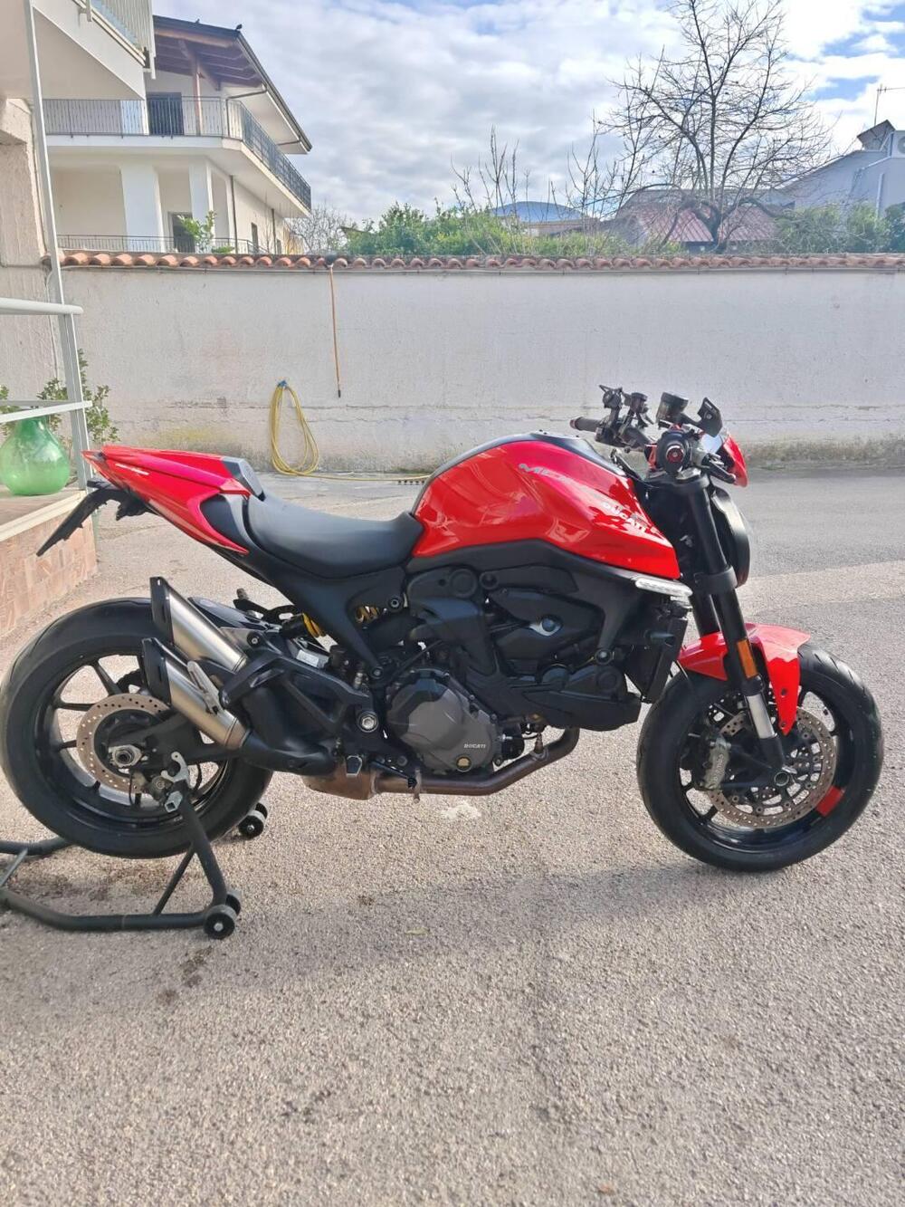Ducati Monster 937 + (2021 - 25)
