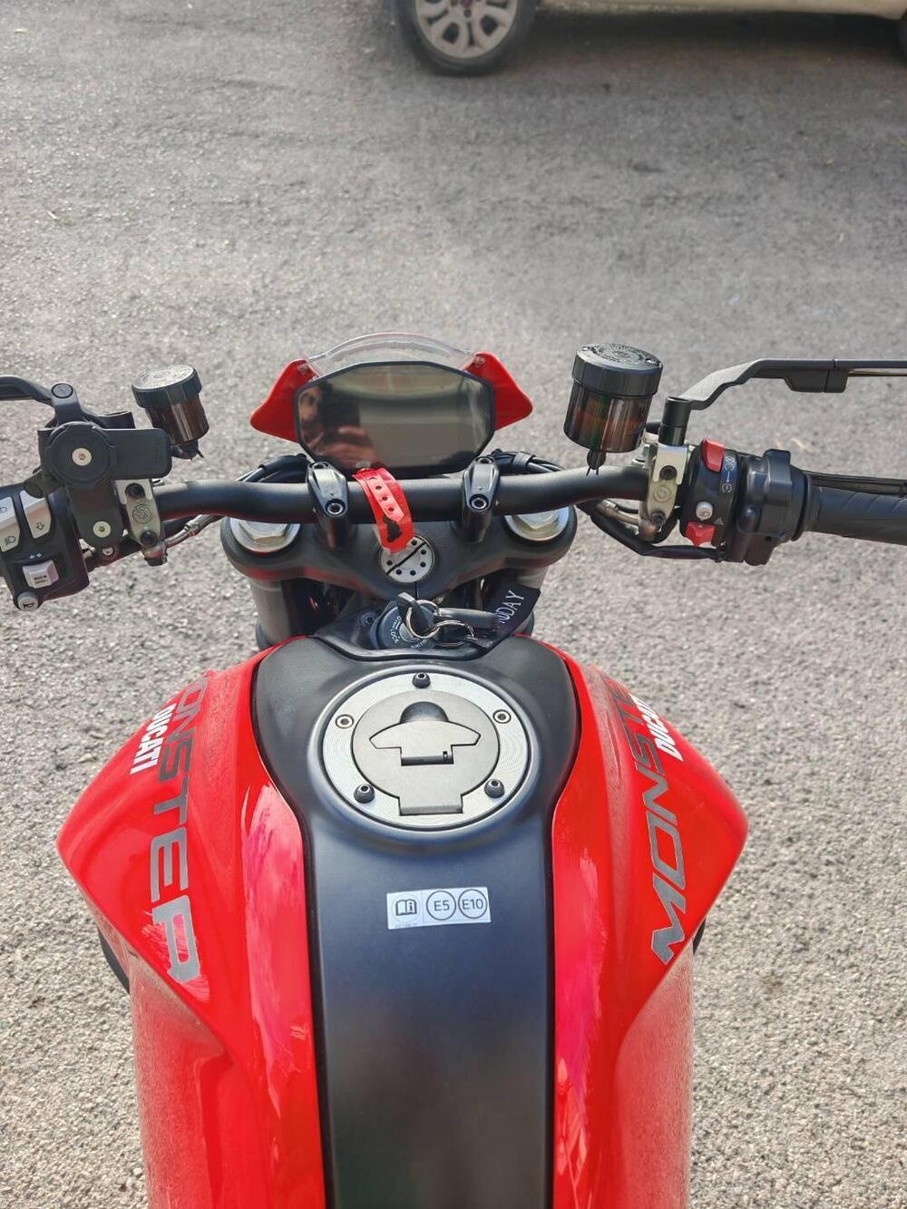 Ducati Monster 937 + (2021 - 25) (6)