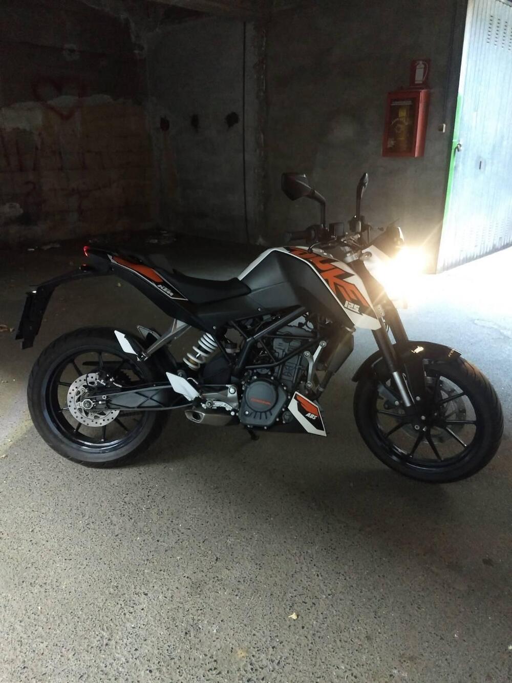 KTM 125 Duke ABS (2013 - 16) (4)