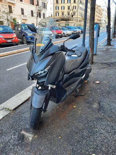 Yamaha X-Max 300 Iron Max (2019 - 20) usata