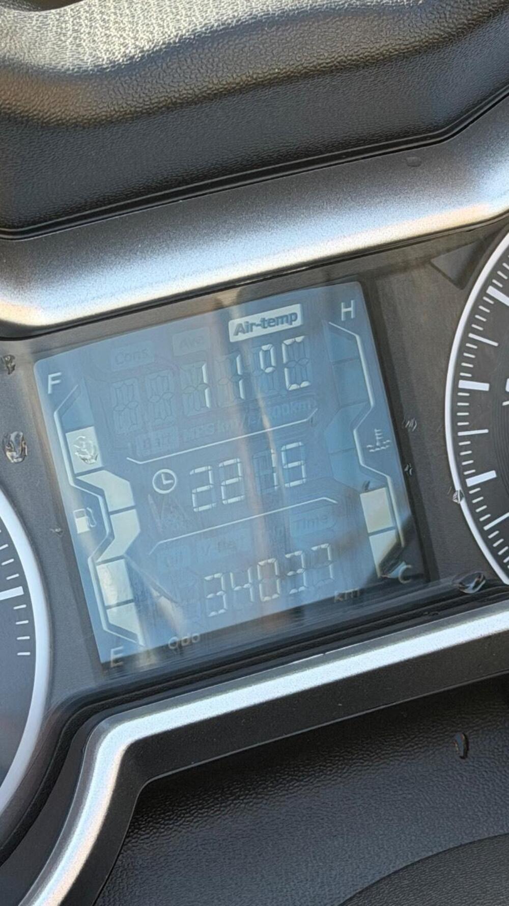 Yamaha X-Max 125 ABS (2018 - 20) (9)