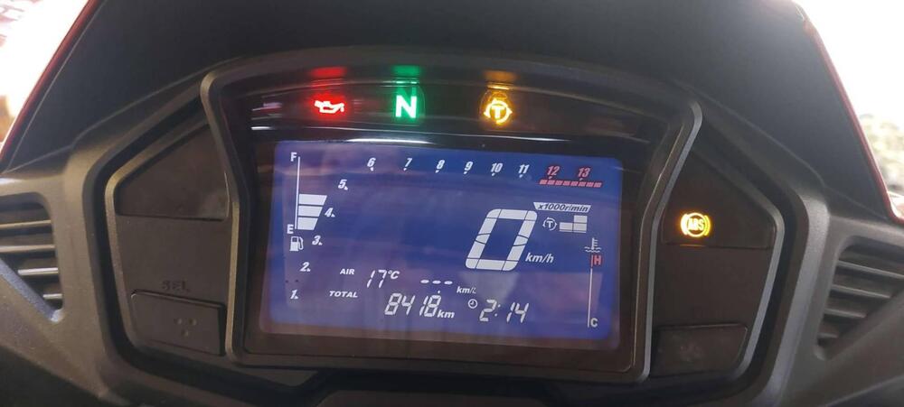 Honda Crossrunner Travel Edition ABS (2015 - 18) (5)